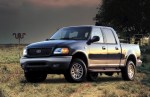 163_0904_04z-2001_ford_f150_king_ranch-front_drivers_three_quarters_view